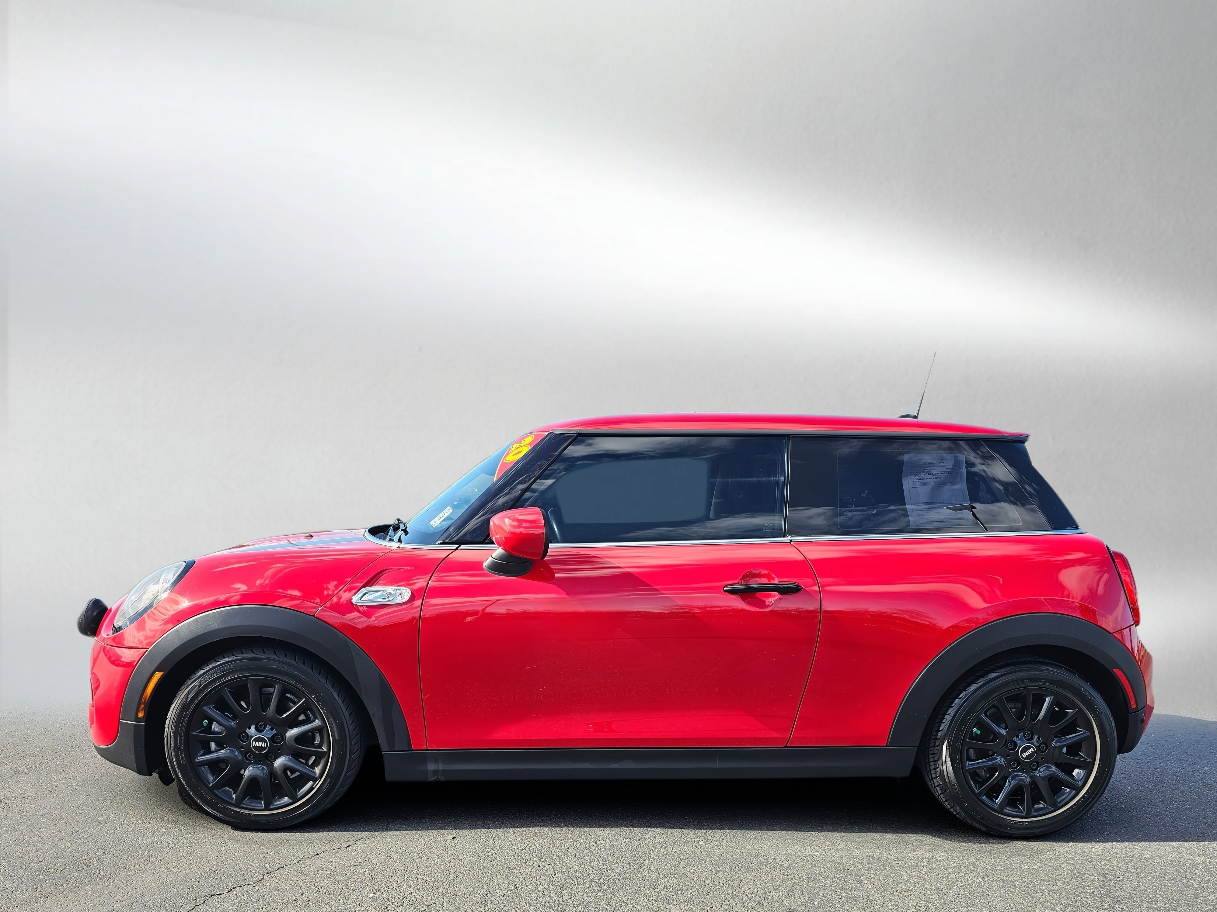 Used 2020 MINI Cooper S image 2