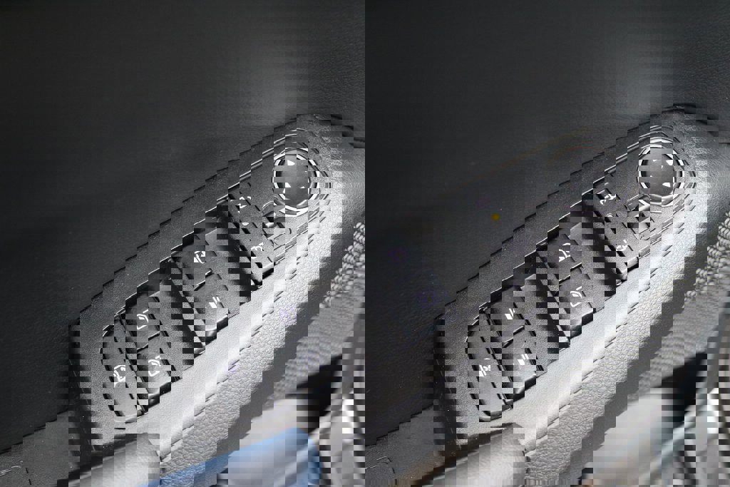 Used 2024 Kia Seltos S image 18