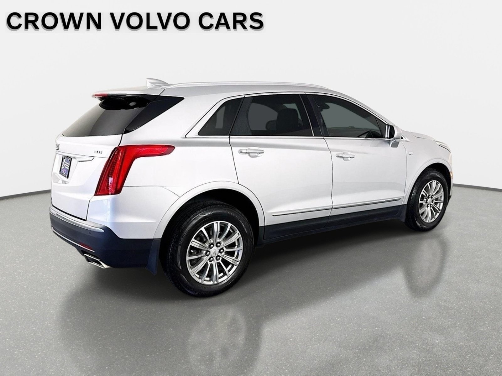 Used 2018 Cadillac XT5 Luxury AWD/4WD image 5