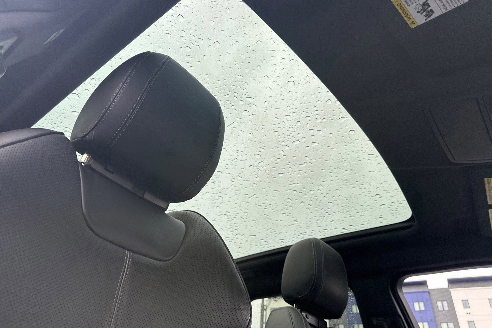 Used 2019 Land Rover Range Rover Evoque HSE Dynamic AWD/4WD image 12