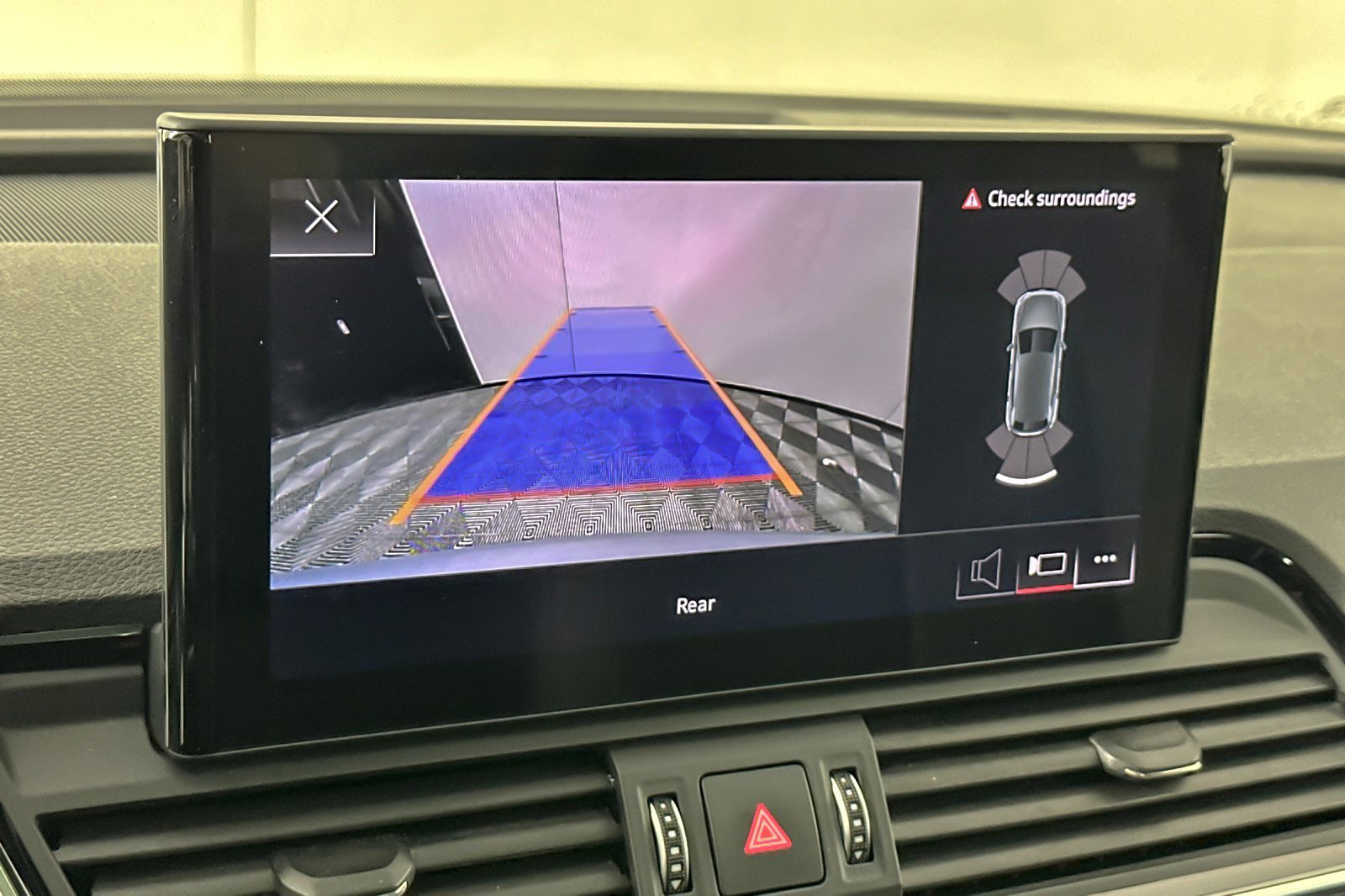 Used 2022 Audi Q5 2.0T Premium image 18