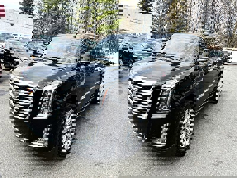 Used 2020 Cadillac Escalade ESV Premium Luxury image 1