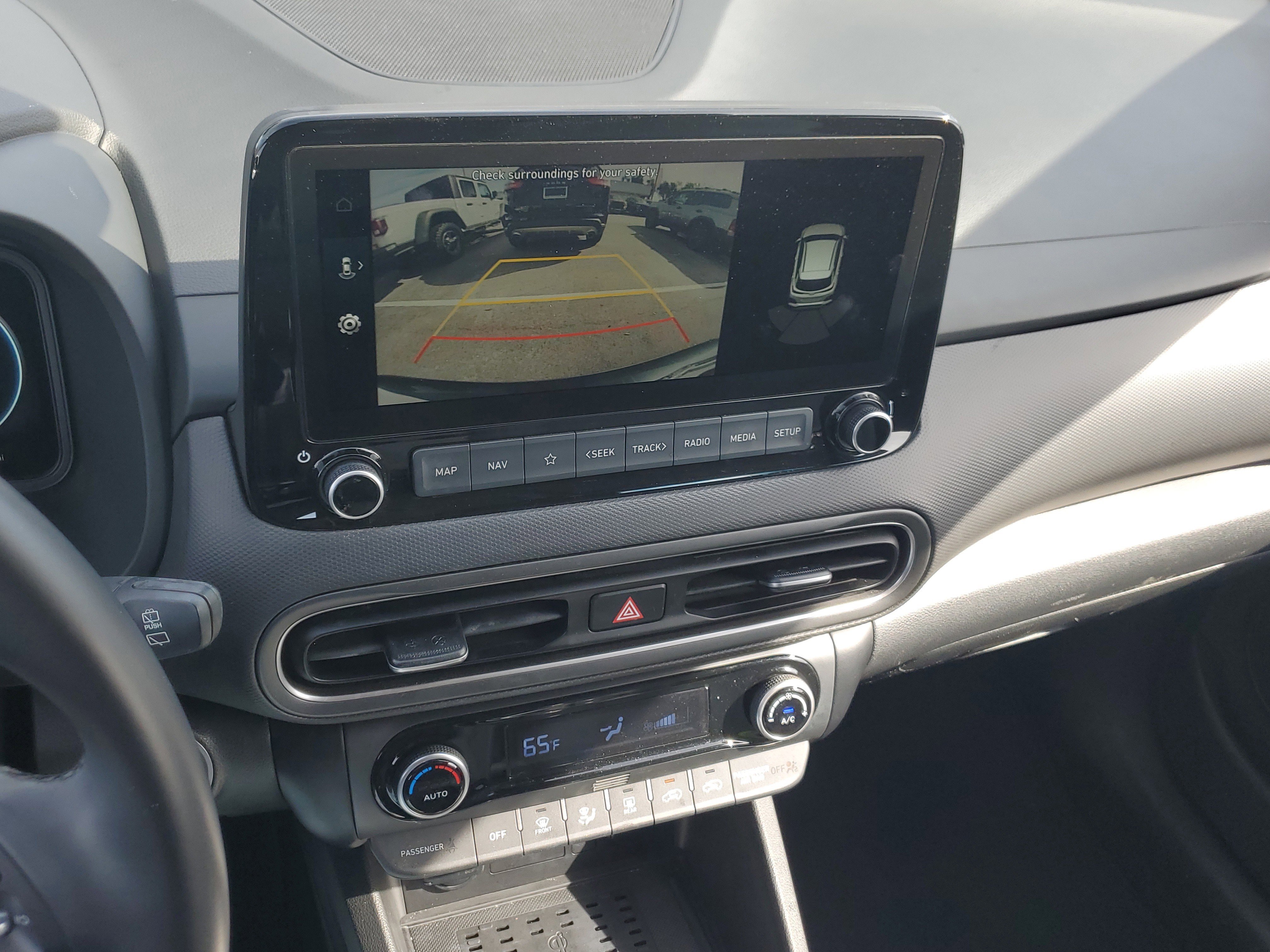 Used 2022 Hyundai Kona Limited image 26