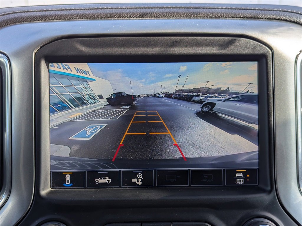 Used 2020 Chevrolet Silverado 1500 LT Trail Boss image 23