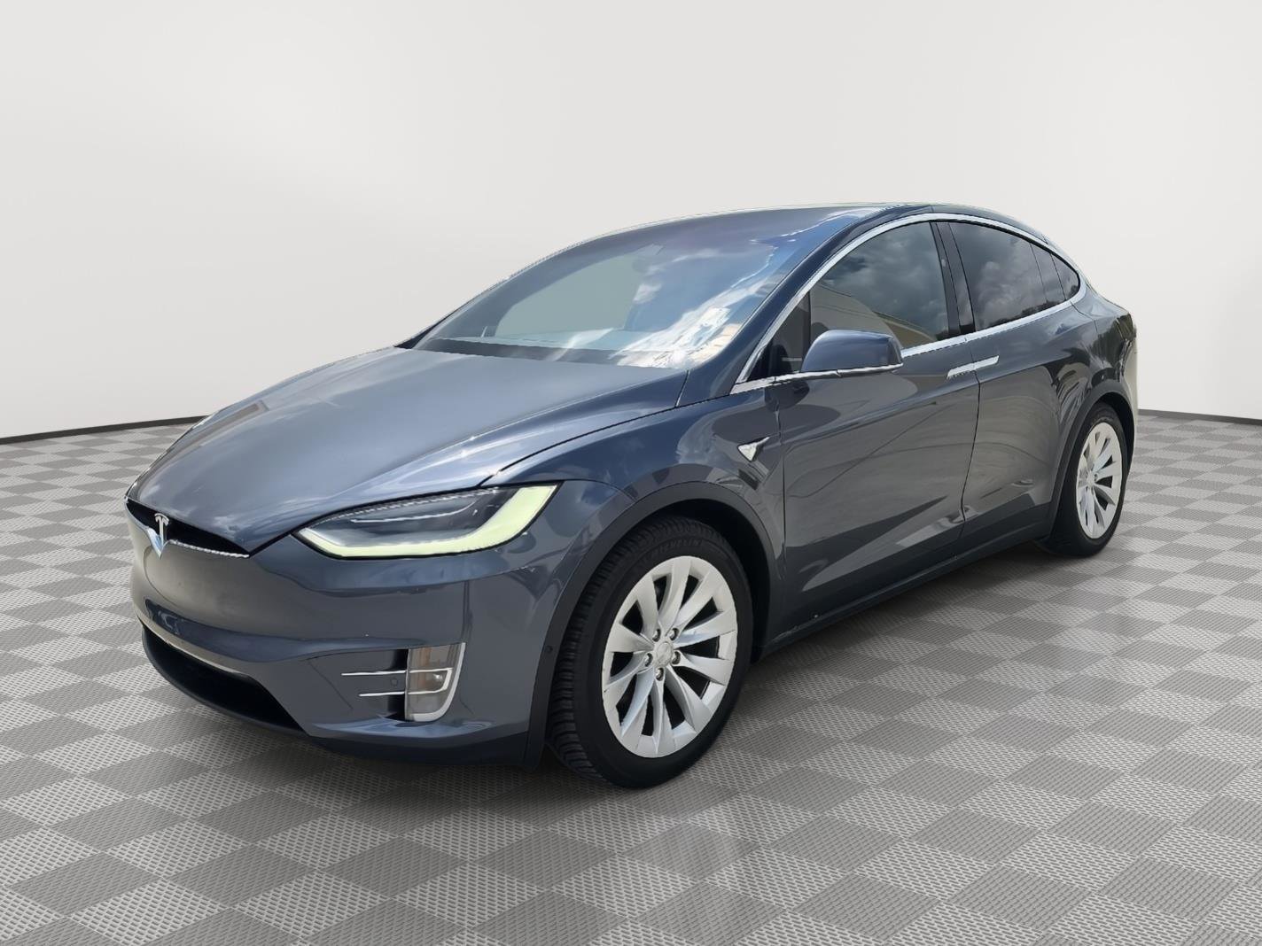 Used 2020 Tesla Model X Long Range AWD/4WD image 23