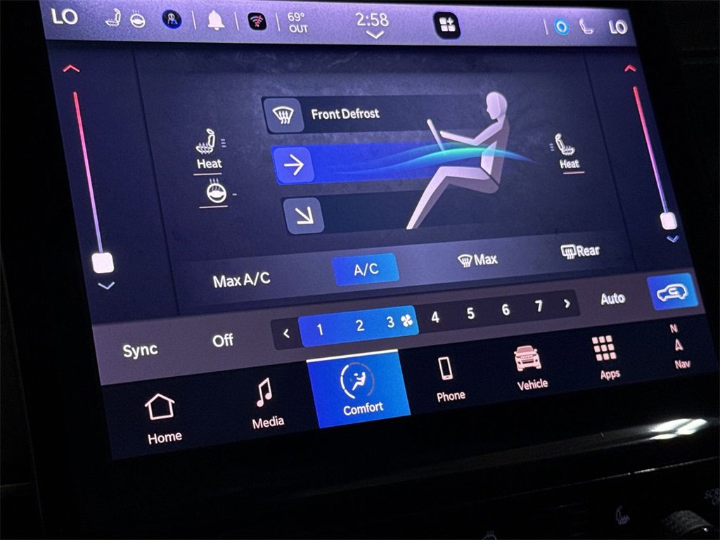 Used 2025 Jeep Grand Cherokee Limited 4xe image 16