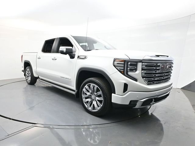 Used 2023 GMC Sierra 1500 Denali w/ Denali Reserve Package AWD/4WD image 1
