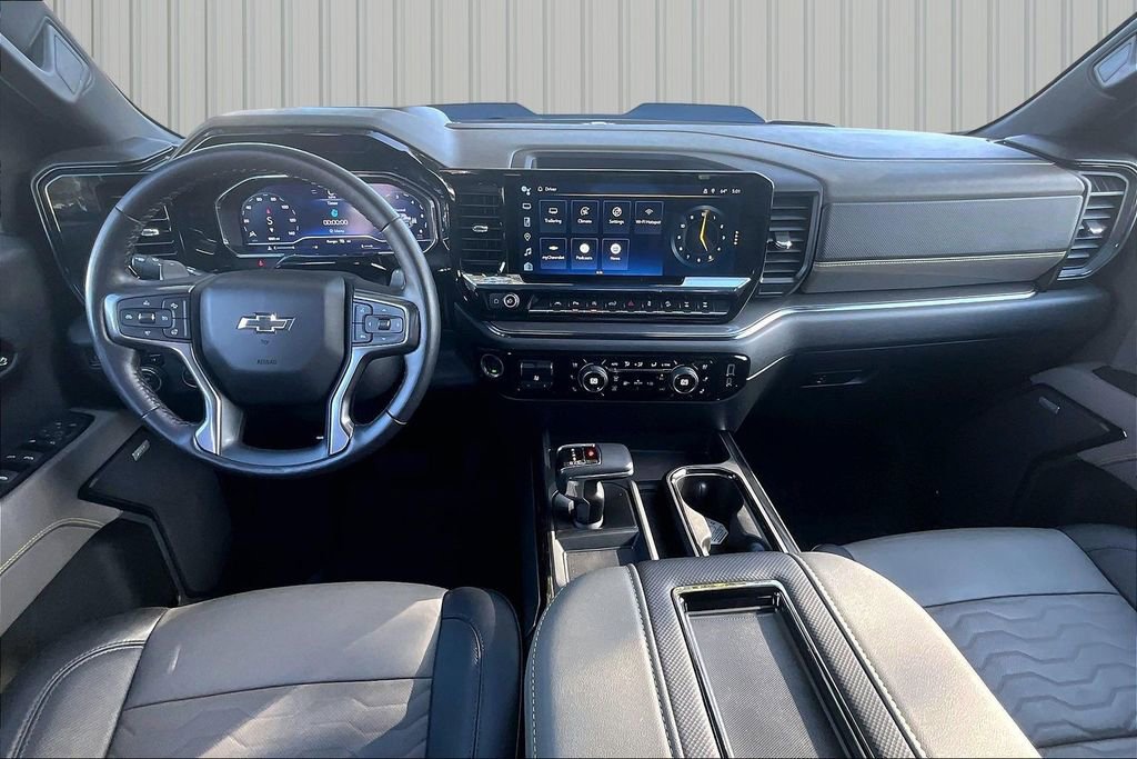 Used 2022 Chevrolet Silverado 1500 ZR2 w/ Technology Package image 6