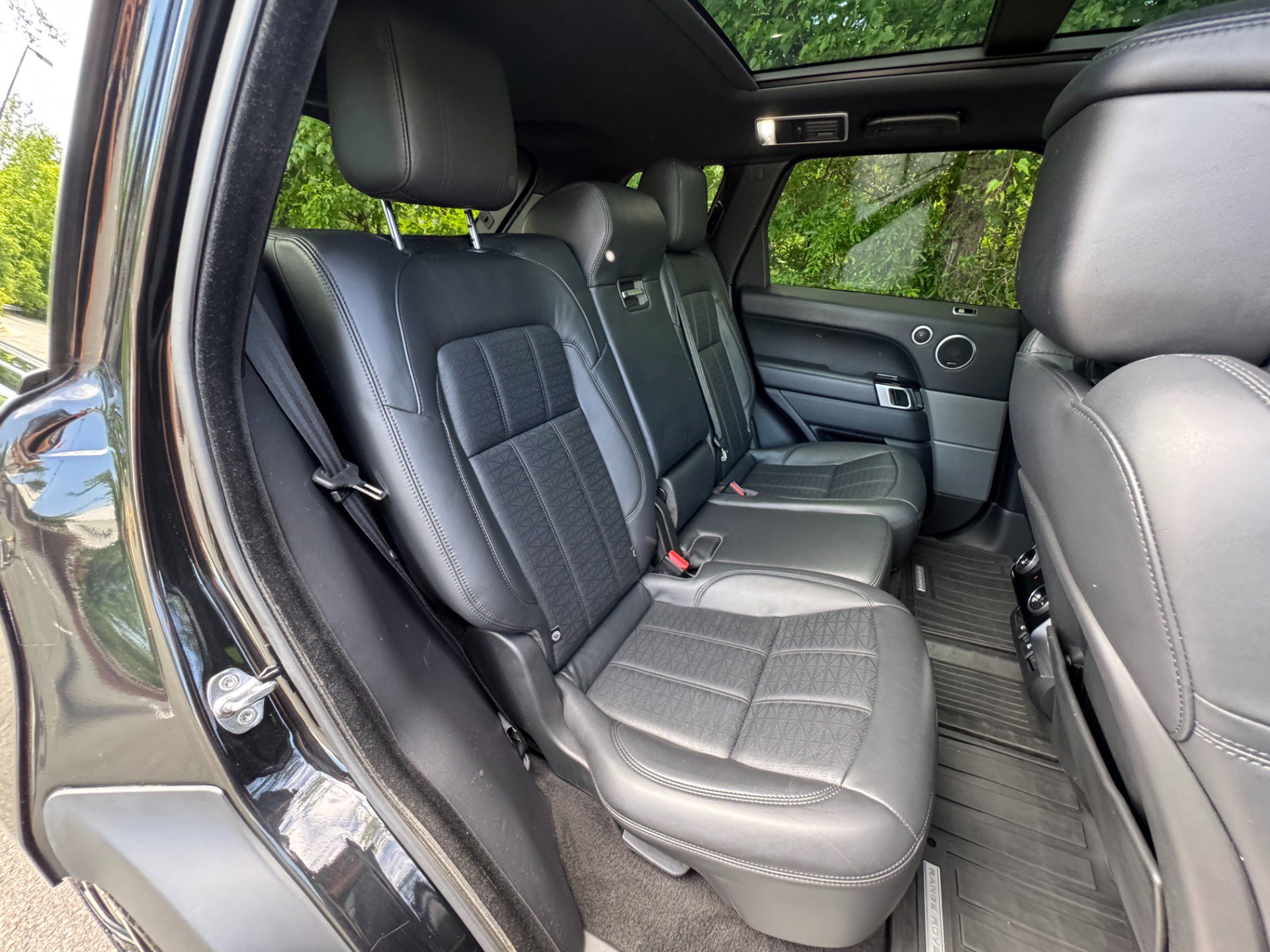 Used 2018 Land Rover Range Rover Sport HSE Dynamic AWD/4WD image 61
