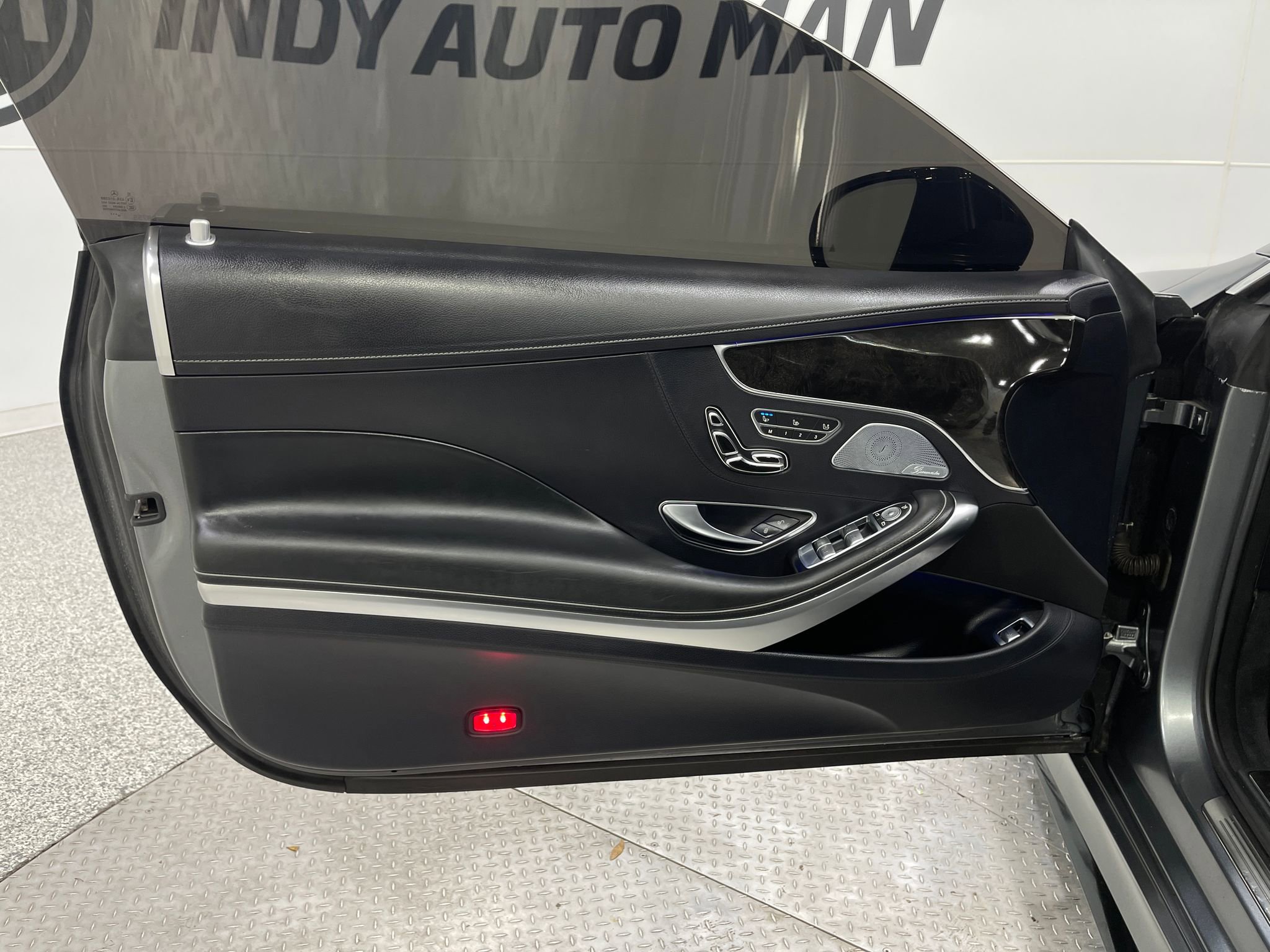 Used 2017 Mercedes-Benz S 550 4MATIC Coupe image 15