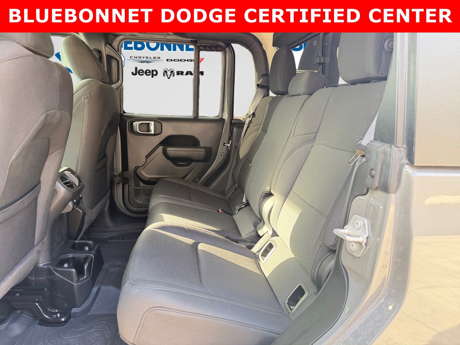 Used 2022 Jeep Gladiator Sport AWD/4WD image 21