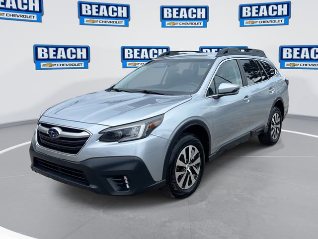 Used 2021 Subaru Outback Premium AWD/4WD image 1