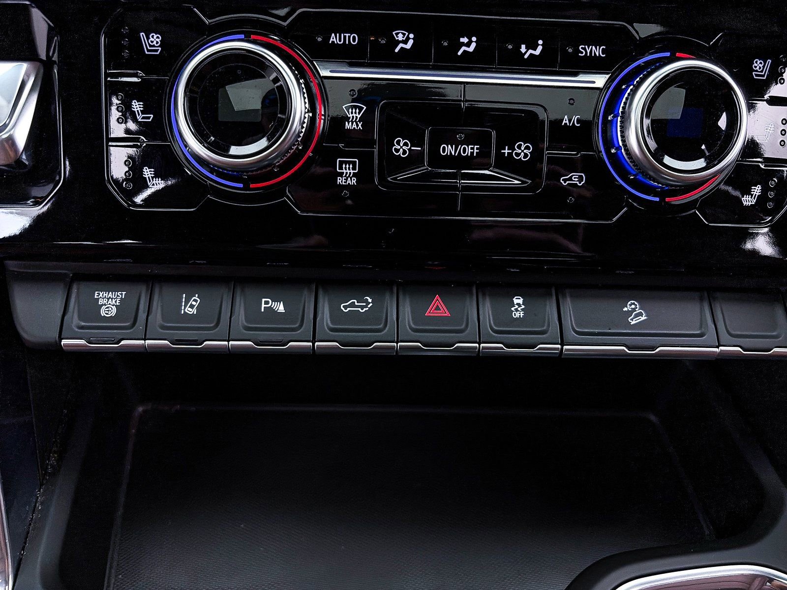 Used 2025 GMC Sierra 2500 Denali Ultimate image 29