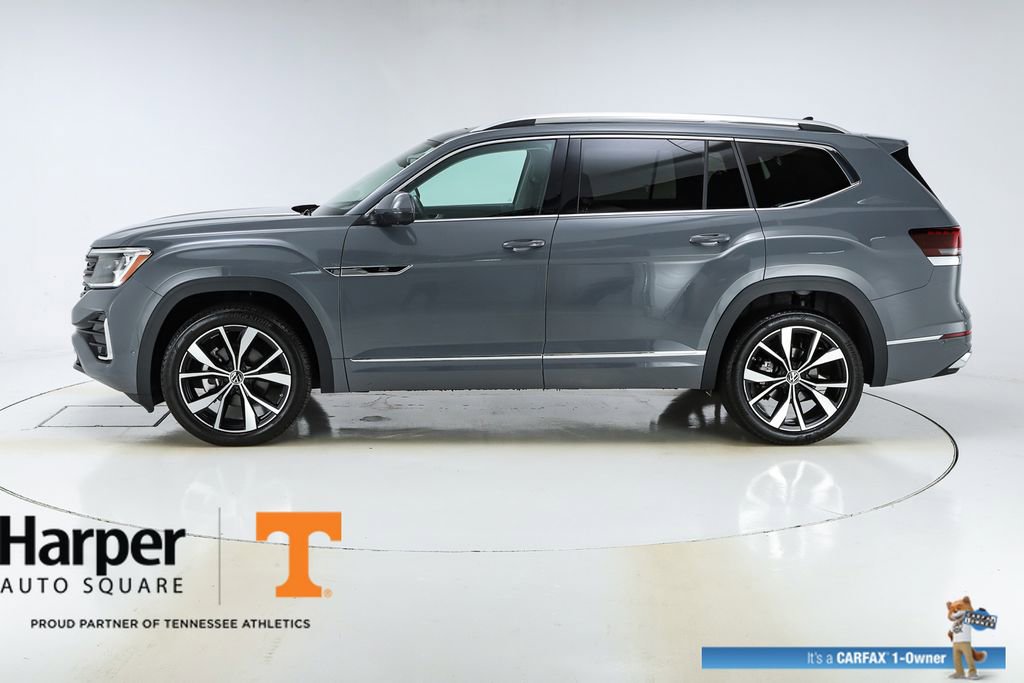 Used 2025 Volkswagen Atlas SEL Premium R-Line AWD/4WD image 42