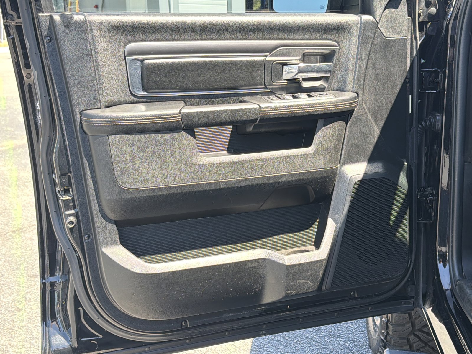 Used 2022 RAM 1500 Classic Warlock w/ Electronics Group AWD/4WD image 16