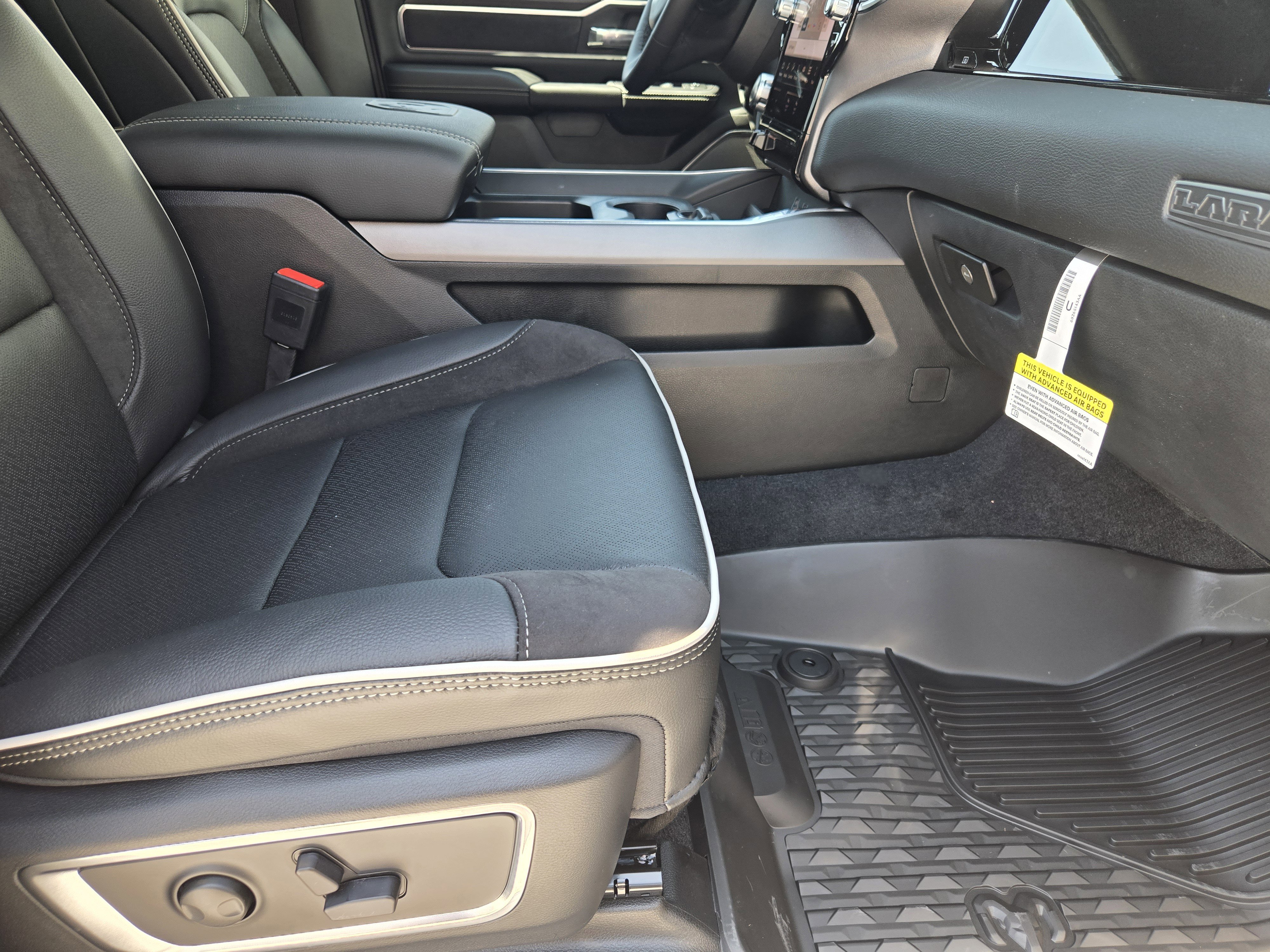 New 2026 RAM 1500 Laramie image 12