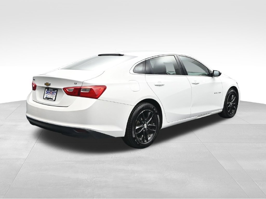 Used 2018 Chevrolet Malibu LT FWD image 5