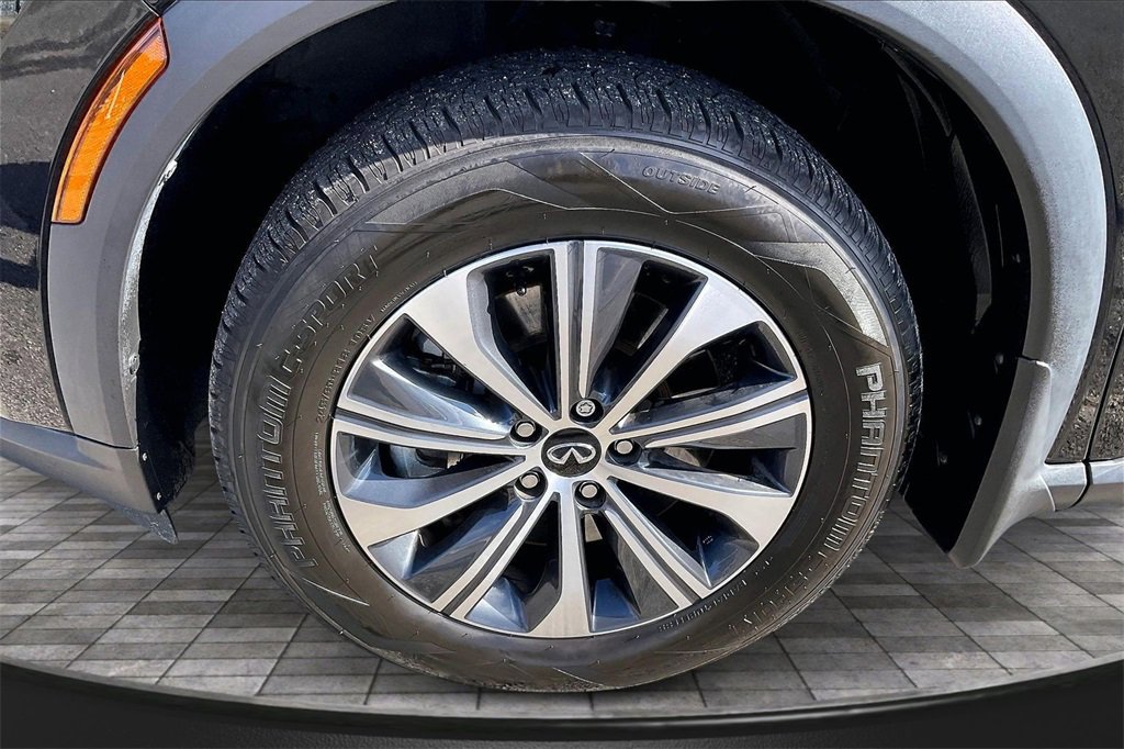 Used 2024 INFINITI QX60 Pure image 9