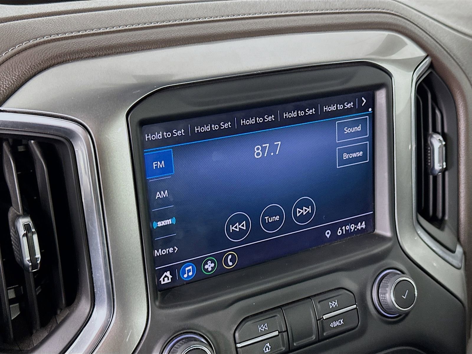 Used 2022 Chevrolet Silverado 1500 LT w/ Fleet Comfort Package AWD/4WD image 16