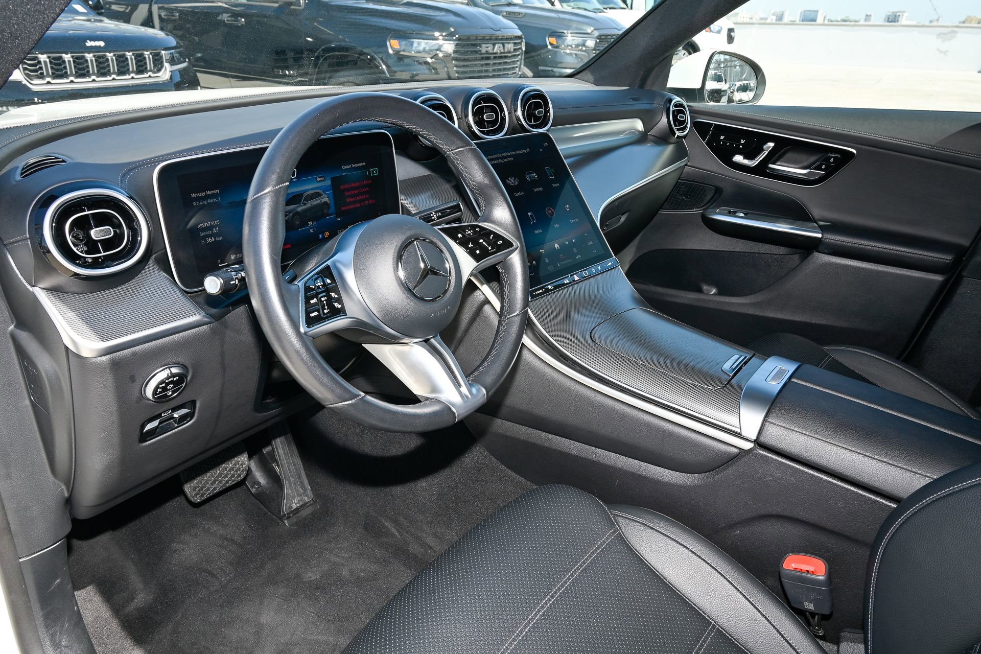 Used 2024 Mercedes-Benz GLC 300 image 15