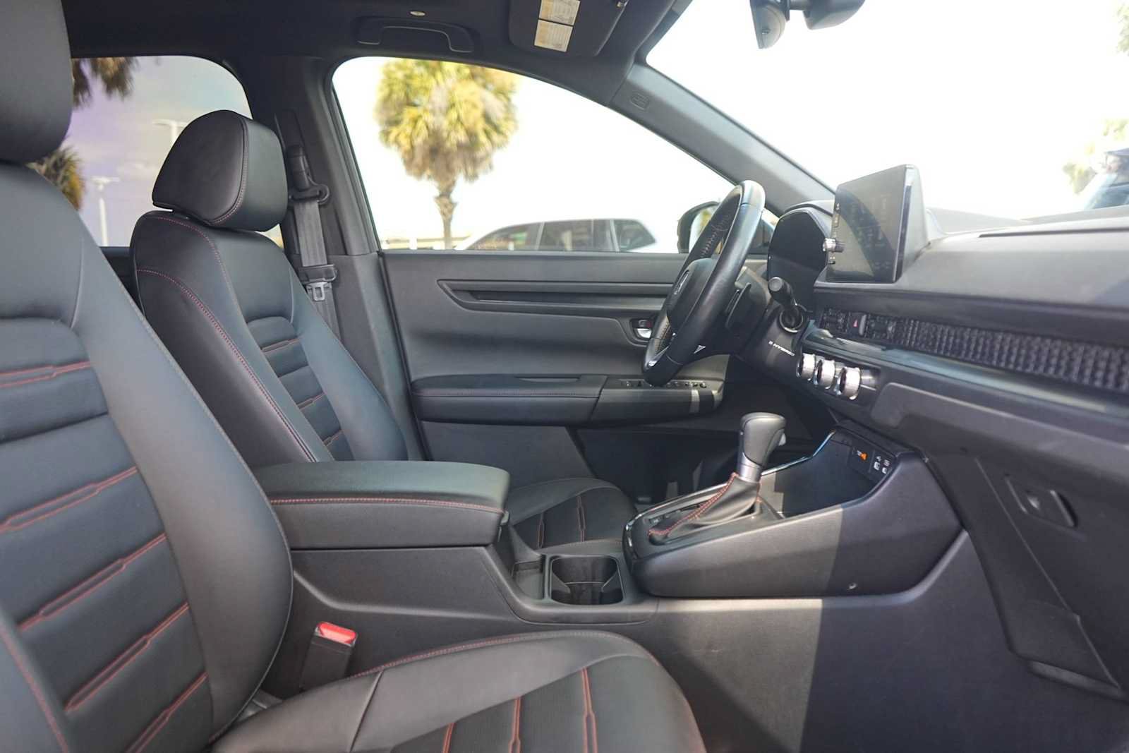 Used 2025 Honda CR-V Sport-L image 15