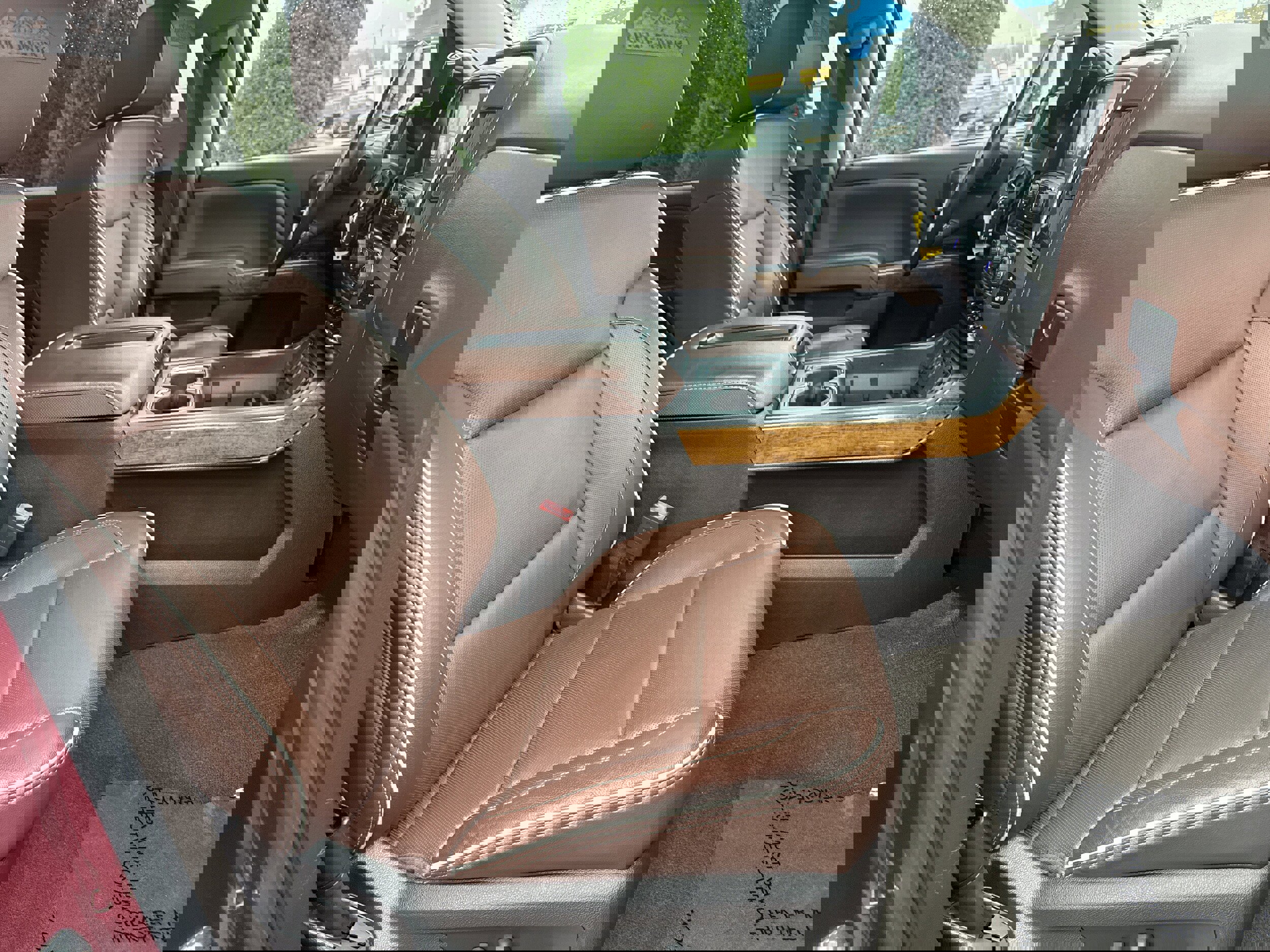 Used 2015 Chevrolet Silverado 1500 High Country w/ High Country Premium Package image 16