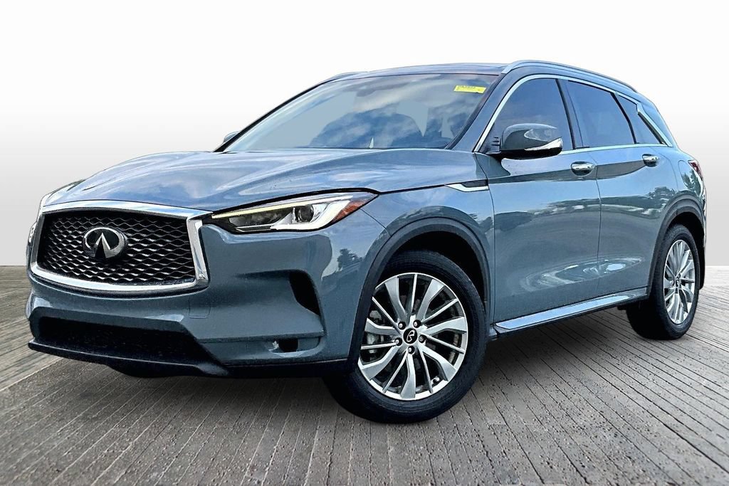 Certified 2023 INFINITI QX50 Luxe FWD image 3