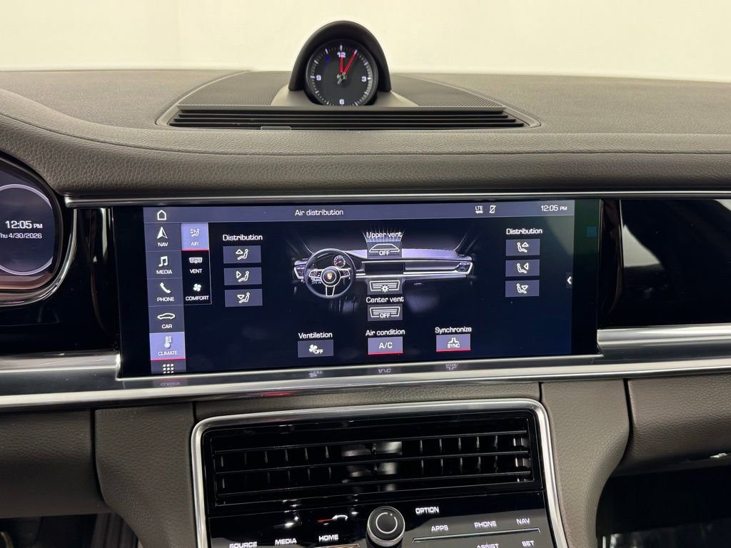 Used 2019 Porsche Panamera 4 AWD/4WD image 24