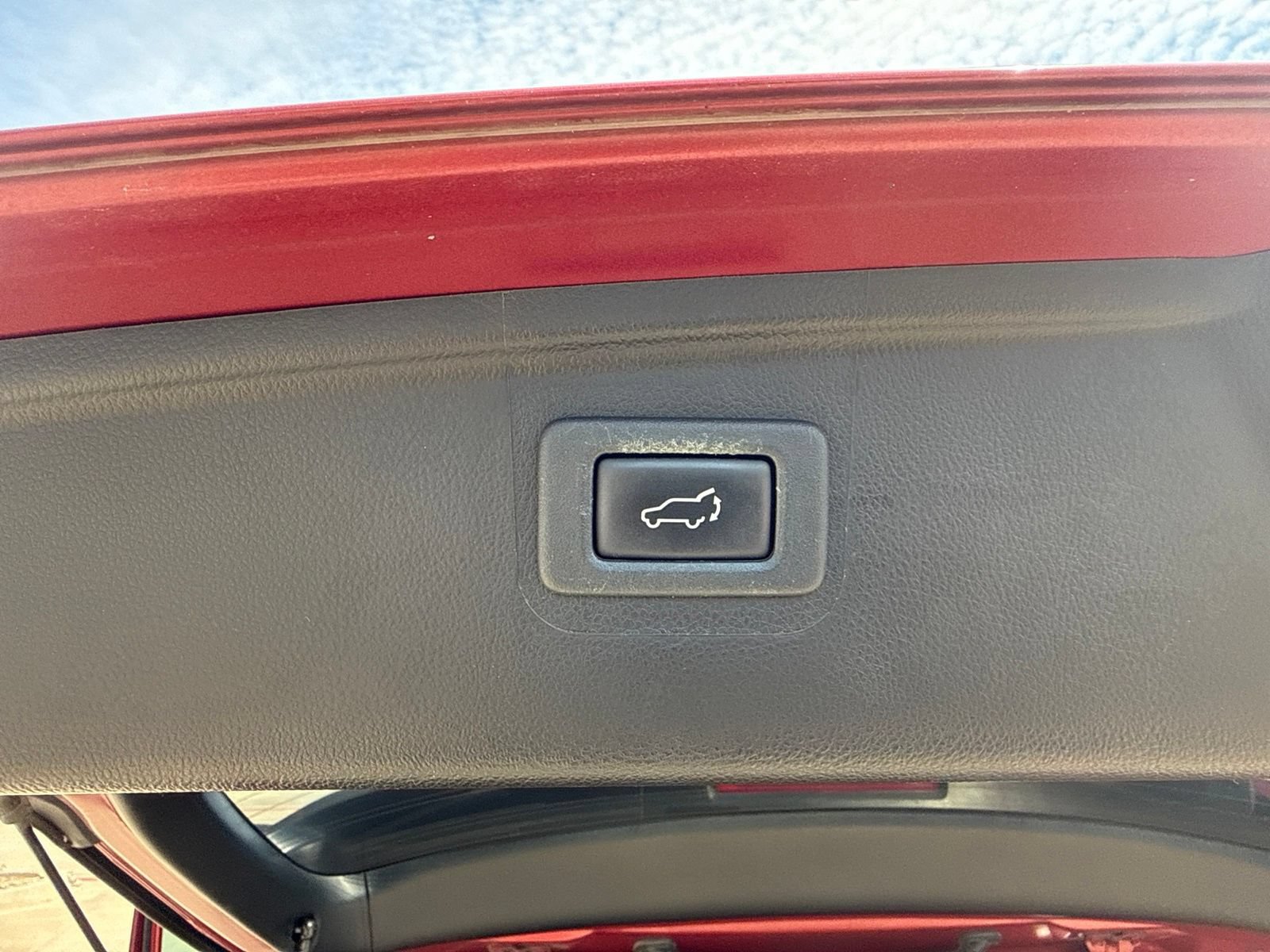 Used 2018 Subaru Outback 2.5i Limited AWD/4WD image 13