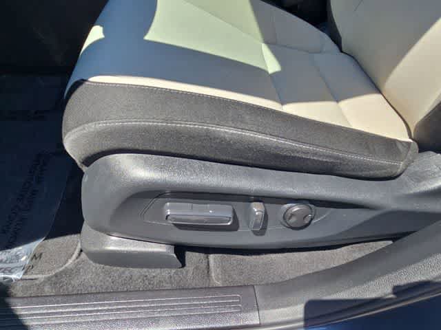 Used 2023 Honda CR-V EX image 17