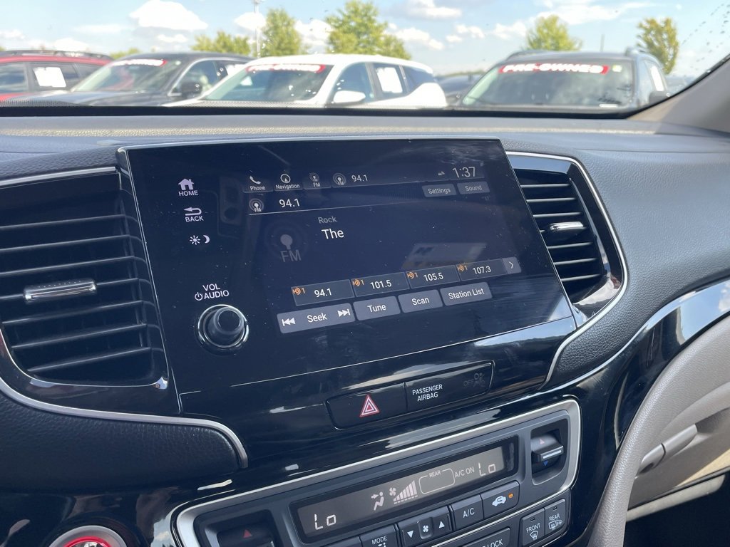 Used 2022 Honda Pilot Elite image 16