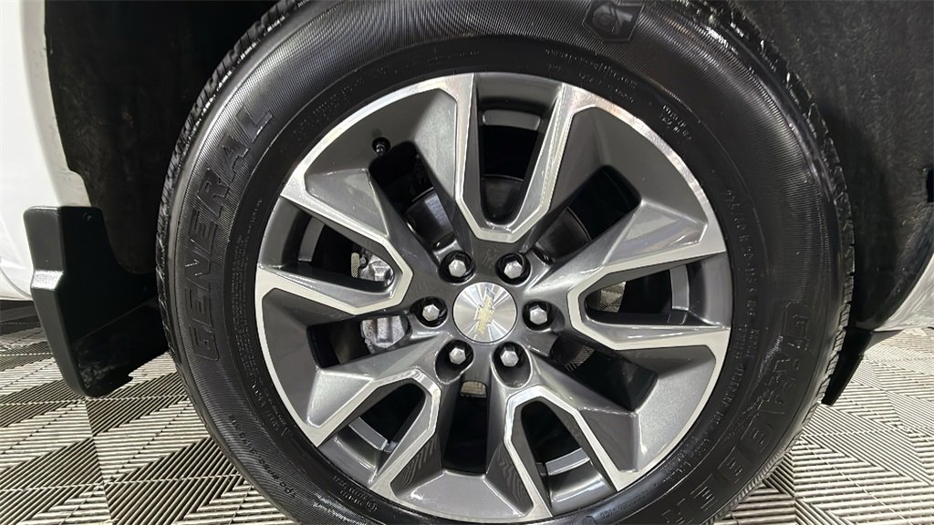 Used 2022 Chevrolet Silverado 1500 LT image 34