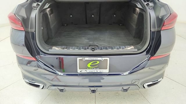 Used 2022 BMW X6 xDrive40i w/ Executive Package image 14