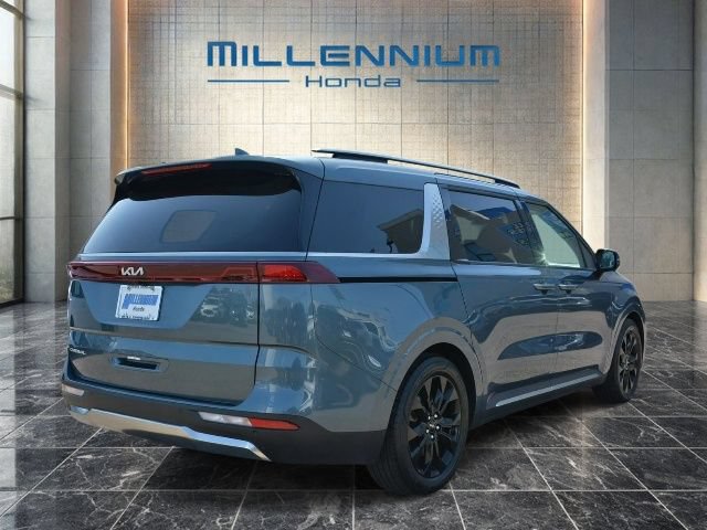 Used 2024 Kia Carnival SX Prestige FWD image 4