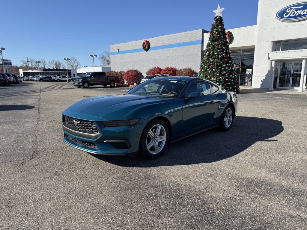 New 2026 Ford Mustang Coupe image 3