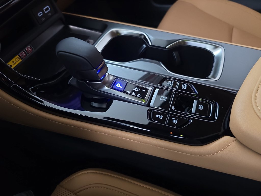 New 2026 Lexus NX 450h+ AWD w/ Accessory Package (Z1) image 23