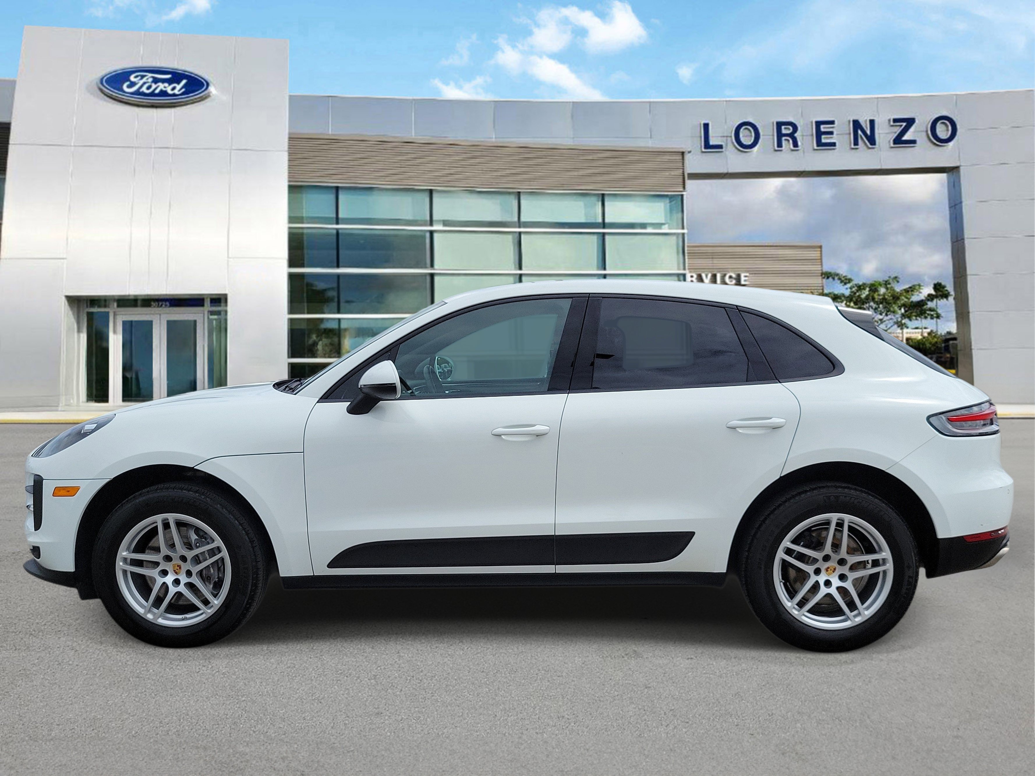 Used 2021 Porsche Macan AWD/4WD image 8