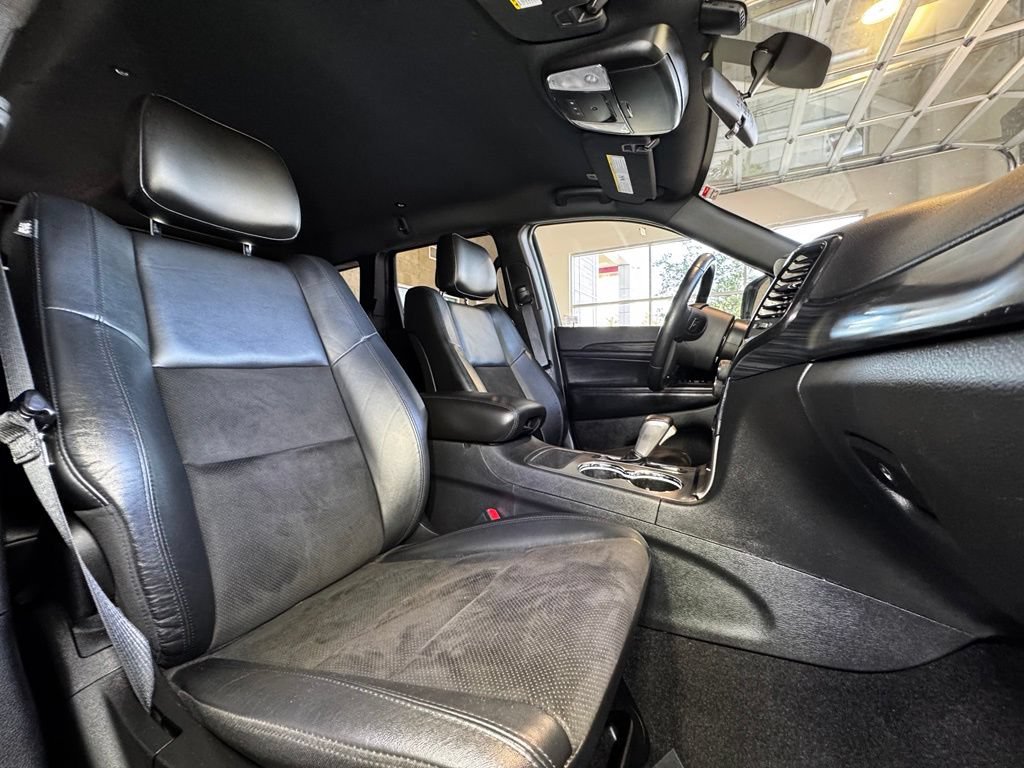 Used 2021 Jeep Grand Cherokee Laredo X AWD/4WD image 46