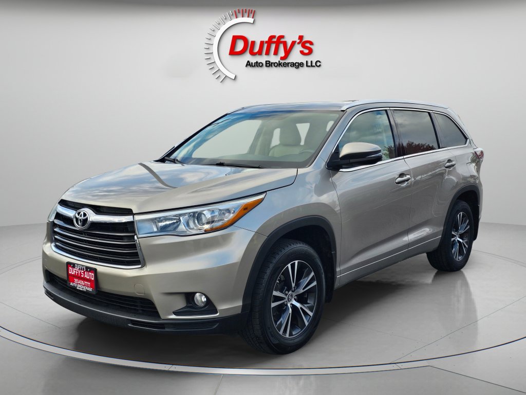 Used 2016 Toyota Highlander XLE image 15
