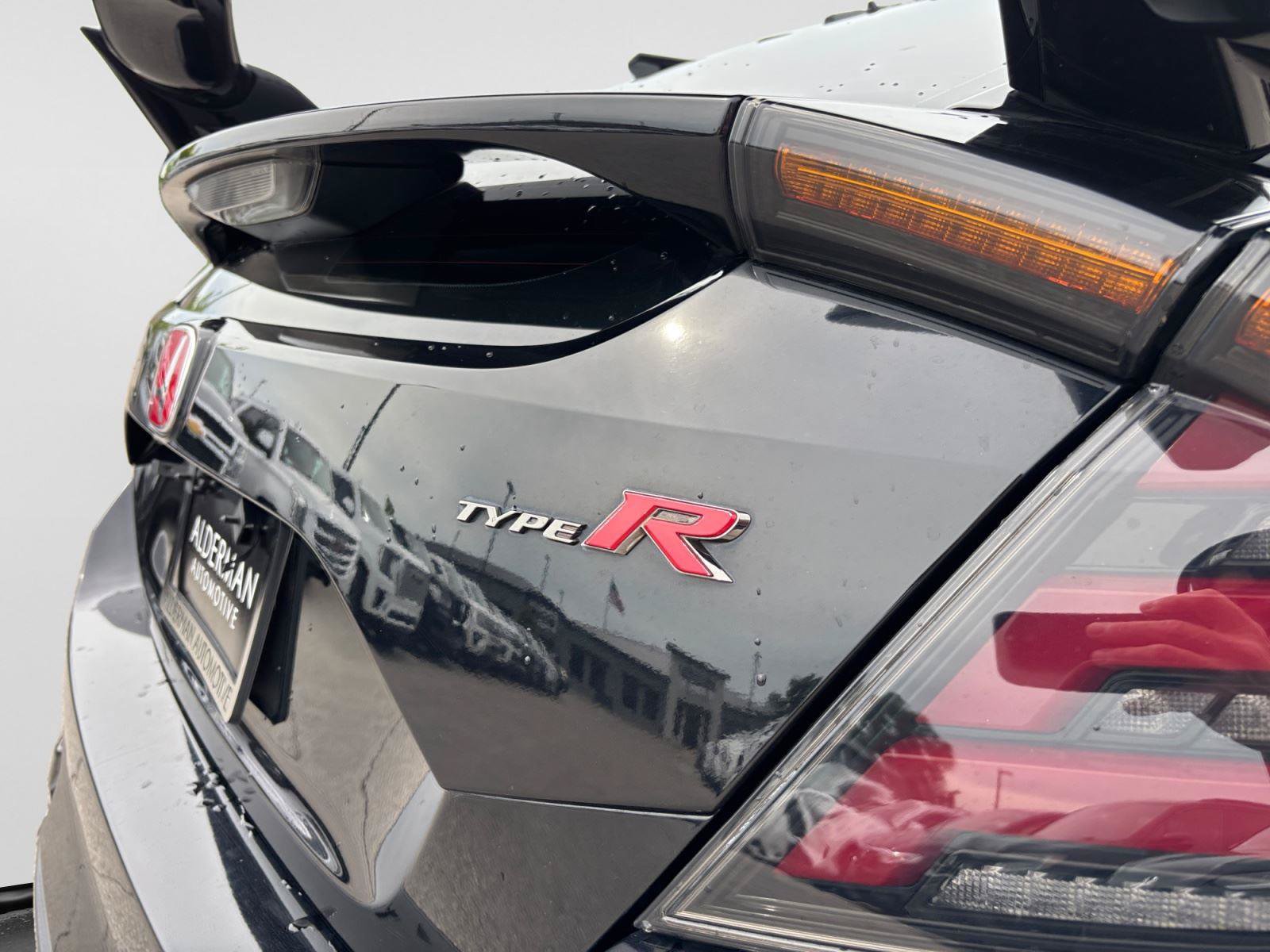 Used 2017 Honda Civic Type R image 56