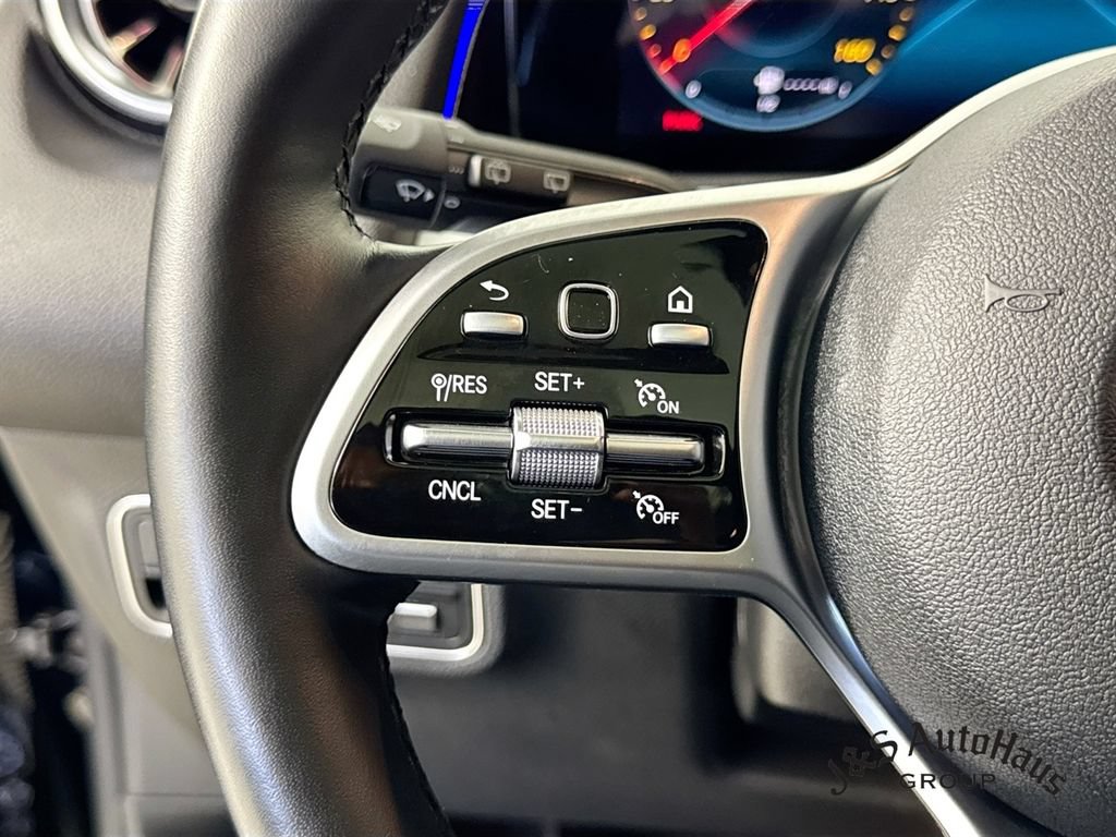 Used 2022 Mercedes-Benz GLB 250 4MATIC image 13