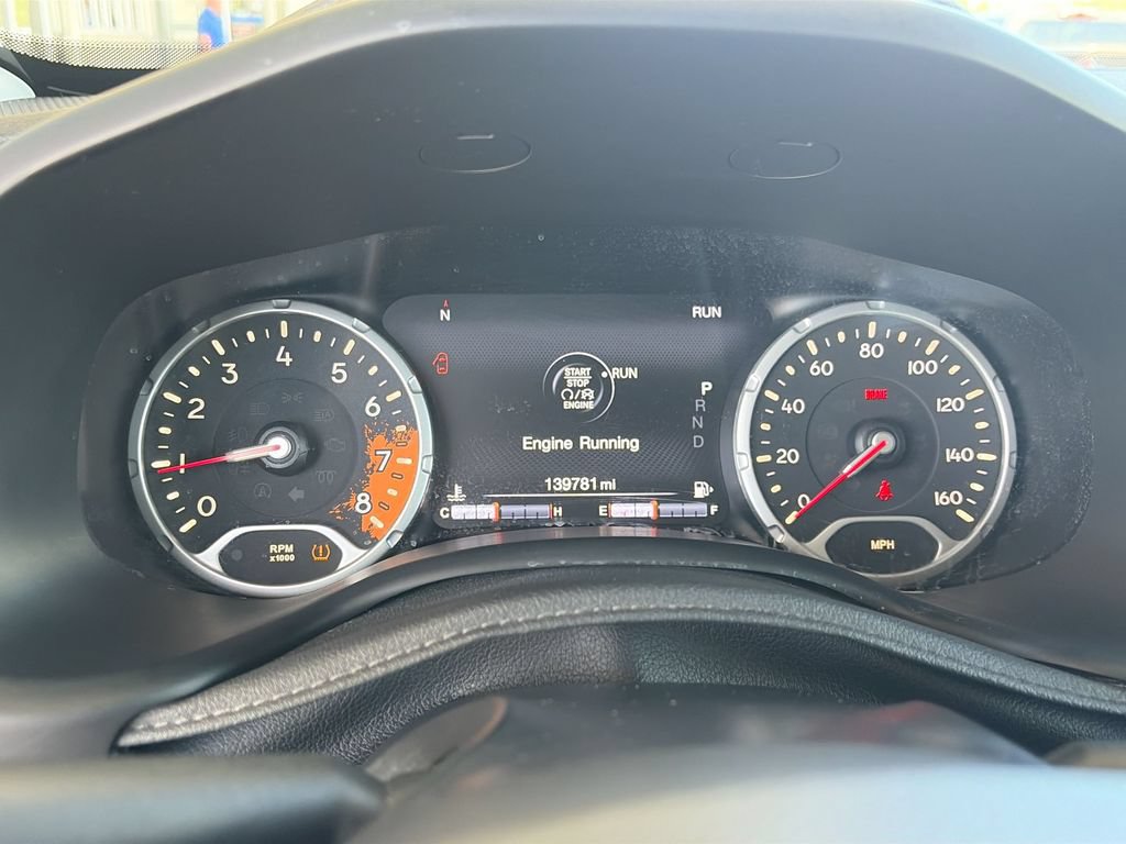 Used 2016 Jeep Renegade Limited FWD image 19