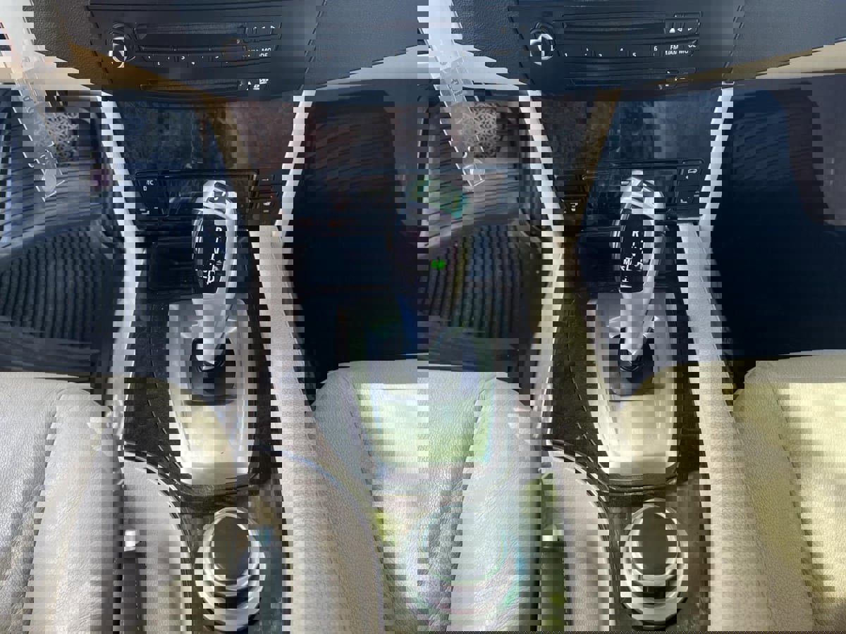 Used 2008 BMW 528xi Sedan image 17