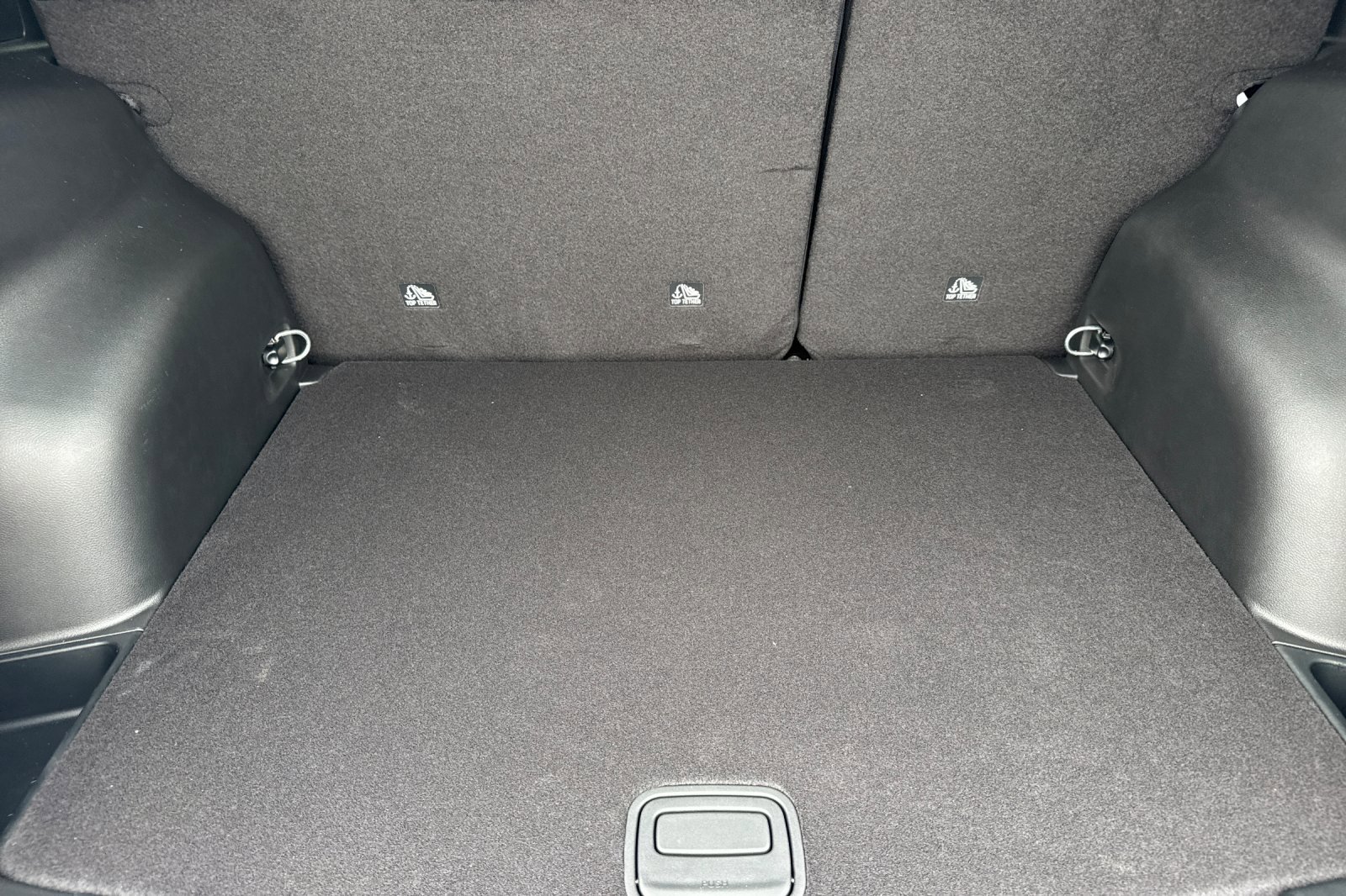 New 2026 Jeep Compass Latitude image 14