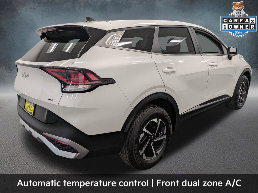 Used 2024 Kia Sportage LX image 5