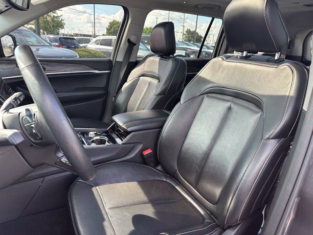 Used 2022 Jeep Grand Cherokee L Limited AWD/4WD image 30