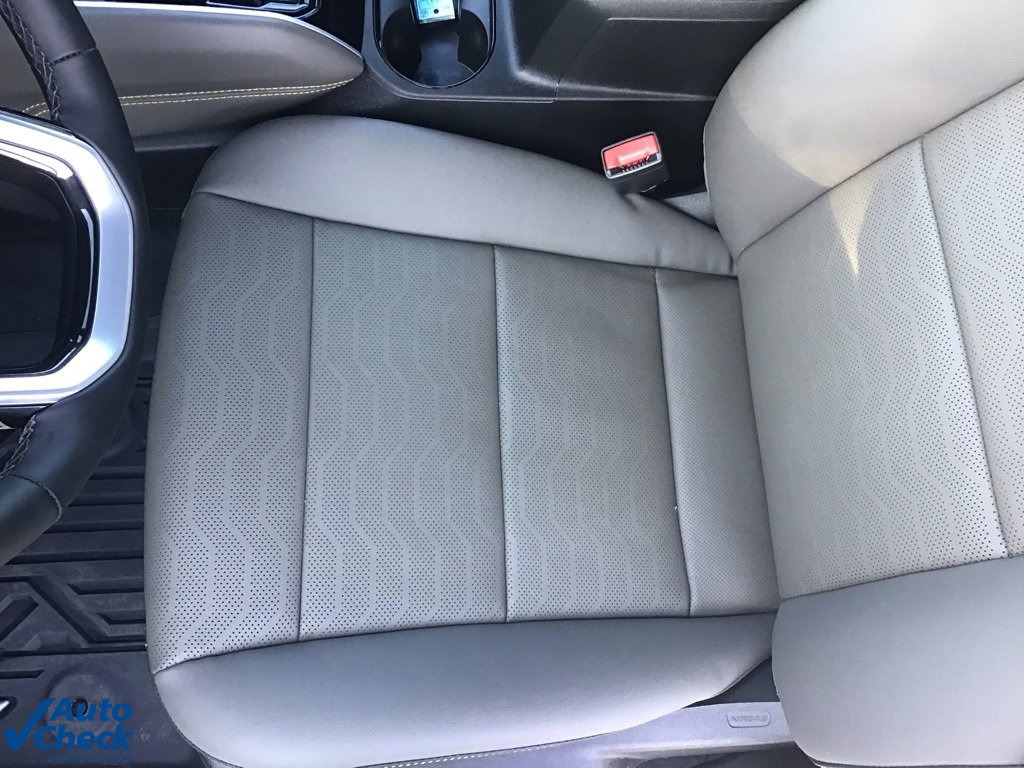 Used 2025 Chevrolet Colorado ZR2 w/ Technology Package image 29