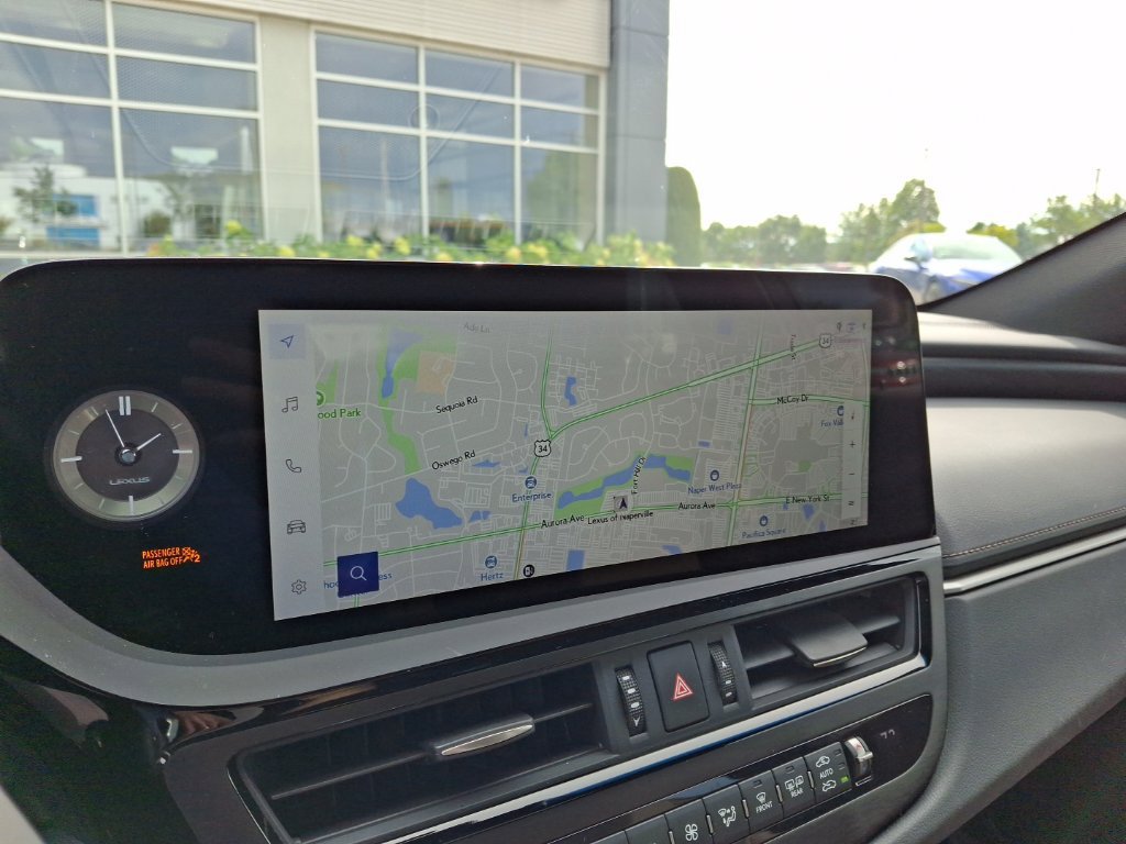 Used 2024 Lexus ES 350 w/ Premium Package FWD image 7
