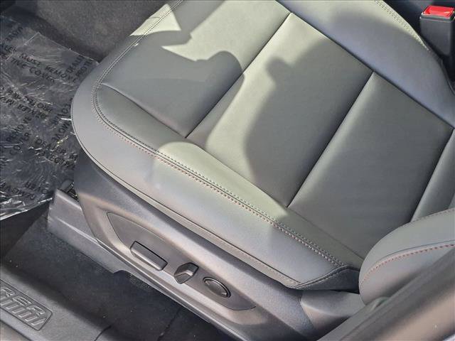 New 2027 Ford Explorer Active w/ Active Comfort Package RWD image 4