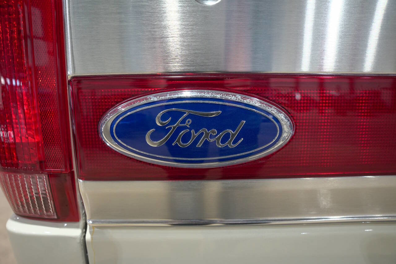 Used 1991 Ford Bronco image 37
